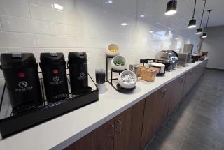 La Quinta Inn & Suites by Wyndham Eagle Pass - 1