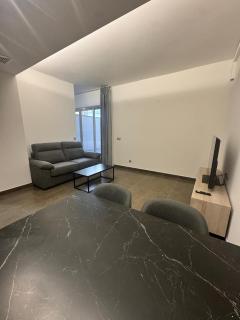 Palm Suites Gran Vía - 9