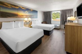 Days Inn by Wyndham Cambridge - 4