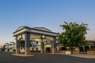 Days Inn by Wyndham Chino Valley - 7