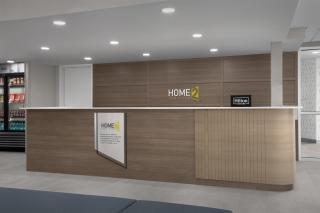Home2 Suites by Hilton Scottsdale Old Town - 1