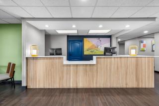 Spark by Hilton Green Bay - 1