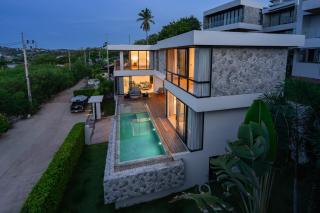 Exquisite 4-Bedroom Villa with Private Pool - The Bay C2 - 4
