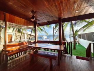 J's PALM BEACH Resort - 1