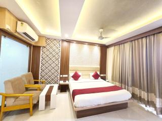 SEA VIEW-TEMPLE VIEW from rooftop- Near Swargadwar Sea Beach - Bengali market -HOTEL KUBER PALACE- PURI - Lift-Parking - Restaurant - Best Hotel In Puri - 6