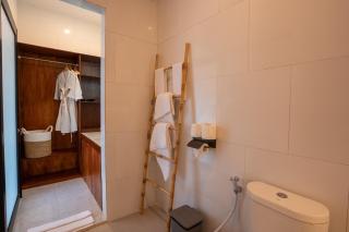 3 mins from Batu Bolong Beach, Villa Mas 1 - 2