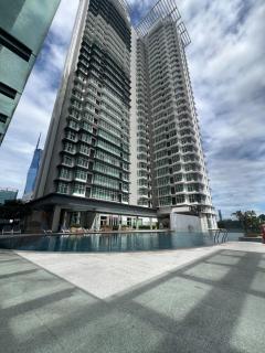 Suit Unit at Dua Sentral - 3