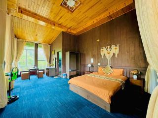 Henisi Homestay Măng Đen - 2