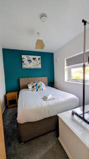 Home in Warwickshire Four bedroom with FREE parking - 5