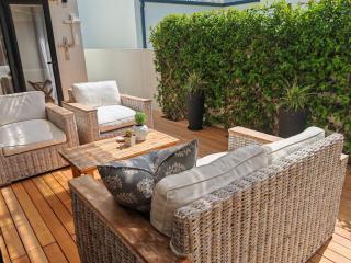 Caracal 54 Overnight for 2 - 2