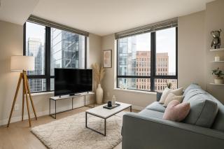 Bright and Spacious 2BR Suite in Central Vancouver - 0