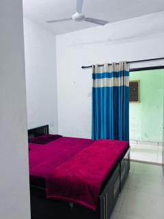 Delight Inn Guest House & PG - 2