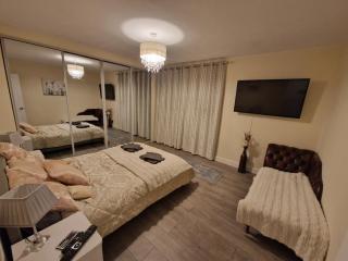 Ecclesfield Cottage - Two Bedrooms in Sheffield near Peak District with fast Wi-Fi, off-street parking and garden - 5