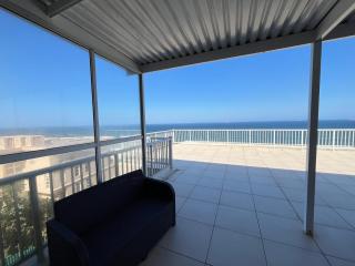 Thee Umdloti Beach Unit - 6