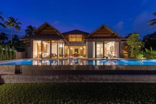 Private Beach Villa With Sunset Views-On The Sand - 2