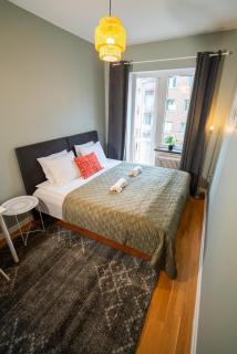 Large Central 2BR - Scandinavian Design - Balcony - 3