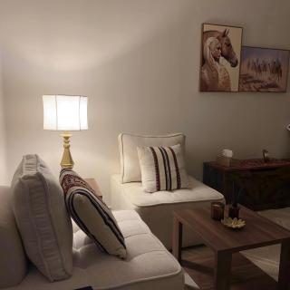 Modern Arabian charm Studio - Self check in- استديو غرفة بجلسة جانبية بطابع سعودي- تسجيل دخول ذاتي - Riad - 3