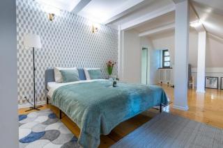 Golden Villas - Forest Retreat with Jacuzzi and Garden View - 7