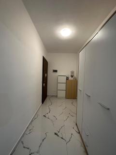 SARANDA Terraces SeaView Apartment - 8