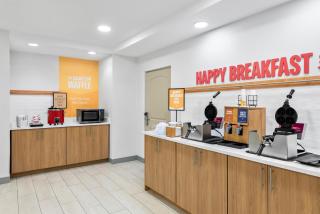 Hampton Inn Gainesville-Haymarket - 1