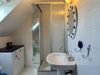 1200 - Maison de caractère pour 10 personnes. - 7