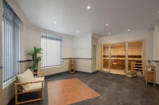 Hilton Paris Charles De Gaulle Airport - 8