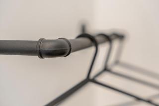 Nelson terrace -4 bedrooms-7 beds- sleeps 8, parking-WiFi-shops-food-M65-hospitals-contractors - 4