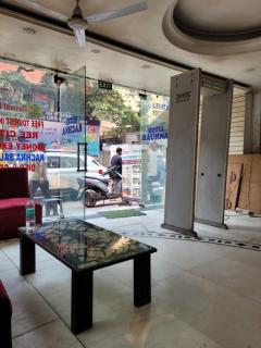 Hotel melbourne sky - 1