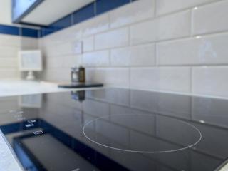 Pass the Keys Spacious Holiday Home in Vinery Place Parking - 2