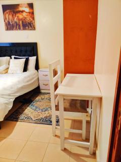 Reigns cozy corner - 2