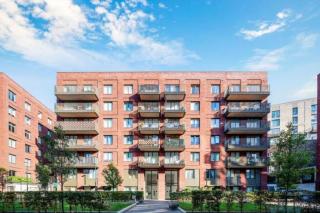 Charming HomeStay near London City Airport, London Excel & Stratford - 9