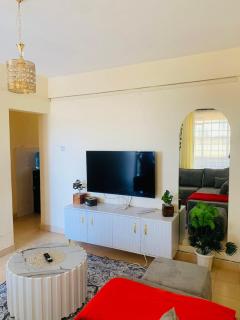 Reigns cozy corner - 4