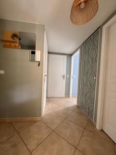 Bel appartement en bord de mer avec piscine lagon et jardin, en résidence sécurisée - 5