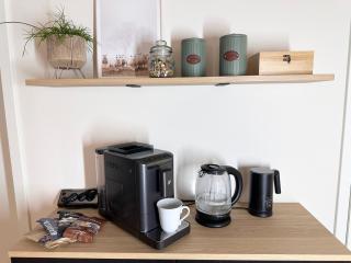 Studio Alte Mädchenschule, Sauna, 6 Personen, Hund, am Saurierpark, Boxsprinbetten, gratis Kaffee und Tee, Minibar - 4