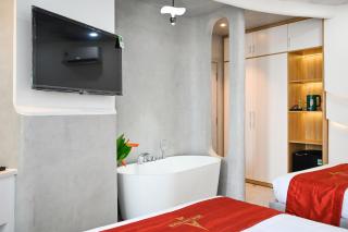 Hồng Bảo Thạch - 7