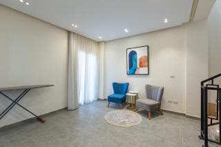 Golden 4BR Pool Villa by Travelholic - 4