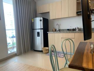 Coastal apartment with pool access and viewpoint - 5