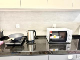 RC 1-6Pax Sunsuria cozy Studio Setia Alam SCCC TV - 1