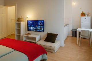 Charming Flat in Creative East Berlin - 8