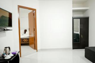 Serenity Heights Cosy 1BHK! - 1
