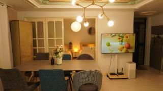 Ahyeon Ewha 3rooms 5beds House - 9