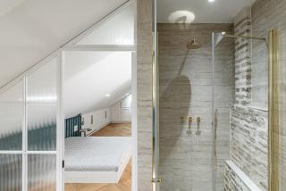 Luxury apartment in Old Town and Parking - 8