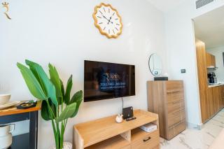 Modern Studio with Balcony in Maryah Vista 1 - 6