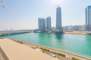 Modern Studio with Balcony in Maryah Vista 1 - 4