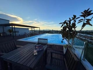 2-5 Pax, Free Parking & Free Wi-fi, Merriton Kuching - 7