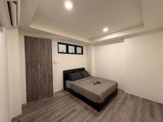 2-5 Pax, Free Parking & Free Wi-fi, Merriton Kuching - 1