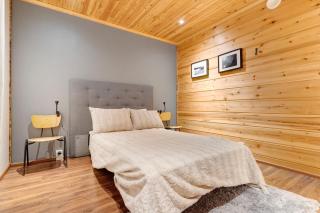 Arctic Wilderness Lodge 4BDR, Sauna, Wifi & Hut - 5