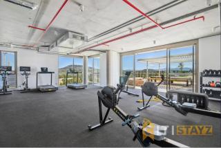 Marvellous at Melrose - 2bd 2bth Apt - Woden CBD - 4