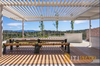 Marvellous at Melrose - 2bd 2bth Apt - Woden CBD - 5