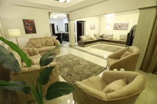 Luxurious Central Cairo Apartment - 7